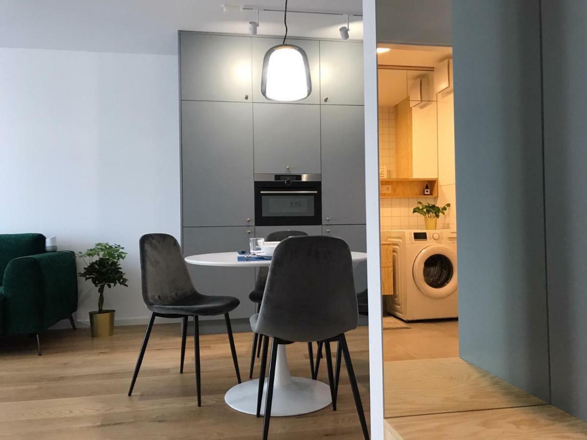 New Modern Urban Apartment Bratislava Ngoại thất bức ảnh